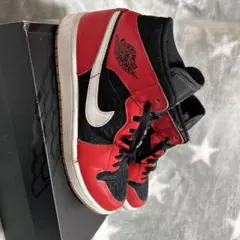 AIR JORDAN 1 MID SE （美品）