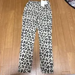ヒョウ柄ボトムス 140cm スパッツ　新品未使用