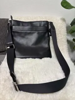 COACH コーチ チャールズ クロスボディバッグ サコッシュ レザー 黒