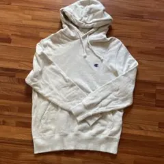 Champion ライトグレー フーディ