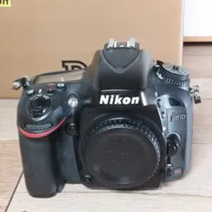 NIKON ニコン デジタル一眼レフ D610 元箱付 中古のサムネイル