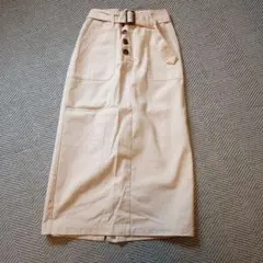 マジェスティックレゴンベージュ タイトスカート ボタン付きウエストベルトS