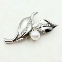 ヴァンドームブティック　ブローチ　パール　リーフ　葉　シルバーカラー　希少品