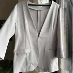 【一度のみ使用】レディース　ジャケット　襟なし　フォーマルジャケット