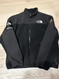 ザノースフェース　アウター　フリースジャケット　シュプリーム