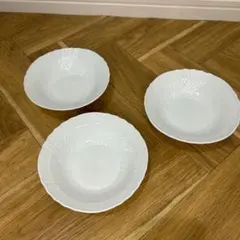リチャードジノリ　ベッキオホワイト　フルーツソーサー　15㎝　３枚 ベッキオジノリホワイト フルーツソーサー15cmペア | 商品詳細