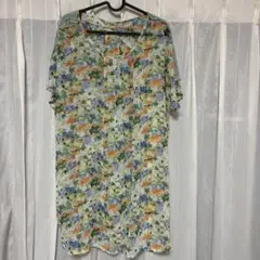 花柄 シフォン 半袖 トップスのサムネイル