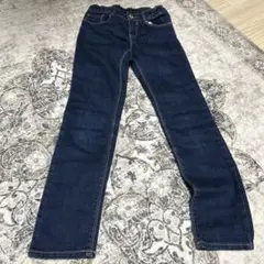 Item thumbnail for item 12b2143a-815f-46f8-932a-a07e1f5564ce