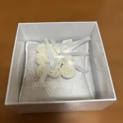 ね*こ様 4℃ ホワイト リングピロー ローズモチーフ 約40cm