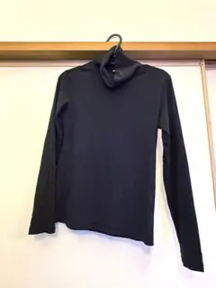 UNIQLO ハイネック 長袖カットソー ブラック Mのサムネイル