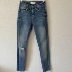 ZARA womanダメージ加工ストレッチスキニーデニム 表記size36