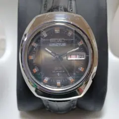 Item thumbnail for item da83c052-b4d4-448d-91eb-be2a7c61998e