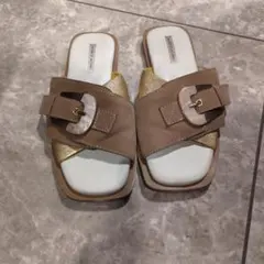 MODE ET JACOMO サンダル 24.0cmのサムネイル