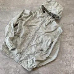 ノースフェイスバンダナ柄