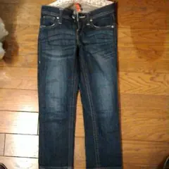ユニクロ　ジーンズ　7分丈　150  23インチ(58.5㎝)