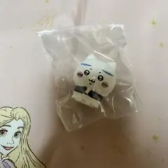 ちいかわラーメン豚　ソフビ　ハチワレ新品