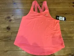 Under Armour タンクトップ