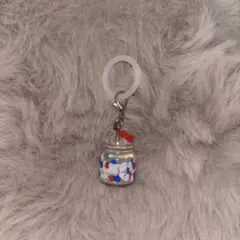 モンチッチ×ハローキティ めじるしアクセサリー ハローキティ型のビン