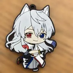 カラフルピーチ　どぬく　キーホルダー　即購入OK 匿名配送