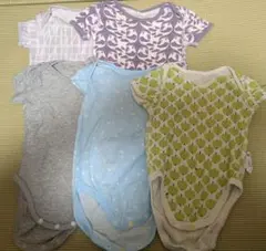 ユニクロ 半袖 ボディスーツ 70 フィンレイソン　ボディースーツ 肌着