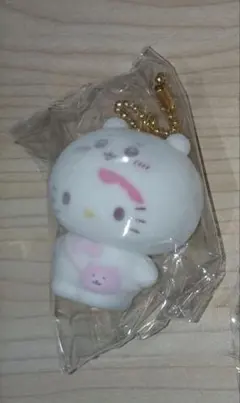 ちいかわサンリオコラボ　シークレットフロッキーマスコットチャーム　ハローキティ