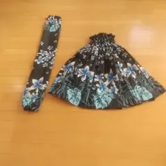 フラダンス用スカート 黒と青の花柄