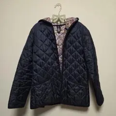 ネイビー キルティングジャケット フード付き