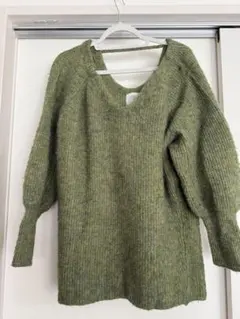 kastane グリーン Vネック ニット