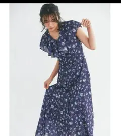 ネイビー フラワープリント ロングワンピース