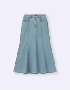 GU ライトデニムフレアマキシスカート