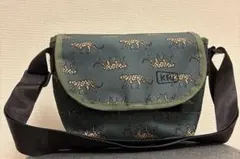 Item thumbnail for item ddf04a8e-7392-4b4f-b06a-ca5e88a233ee