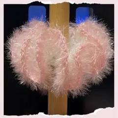 フリルデザインのハーフシュシュ（ホワイト×ピンク）・手編み