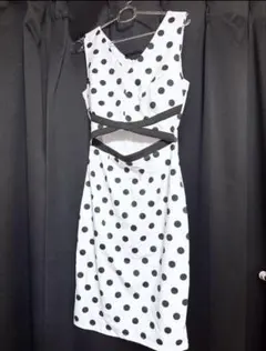 最終値下げ！ドット柄ワンピース キャバドレス ホワイト