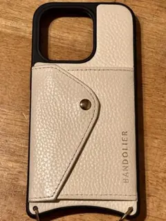 BANDOLIER レザー調 iPhone14pro ケースのサムネイル