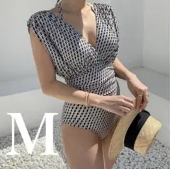 Item thumbnail for item 98300d9f-8dff-4454-a5ce-e7a298cf836f