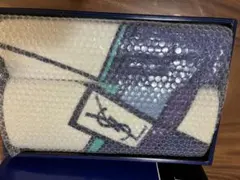 Yves Saint Laurent バスタオル ロゴ刺繍入り YSL - メルカリ