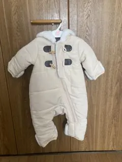 BREEZE フード付きベージュアウター 70 ロンパース　ジャンプスーツ