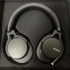 SONY ヘッドホン MDR-1AM2 ブラックのサムネイル