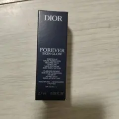 ディオール　フォーエヴァーフルイド　スキングロウ　0Nニュートラル2.7ml
