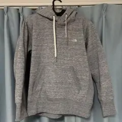 THE NORTH FACE パーカー グレー Mサイズのサムネイル