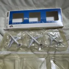 カスタム品】JAL B777-300 JA751J 通常塗装 1/400 - メルカリ