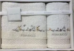 【新品】NINA RICCI タオルセット 花柄刺繍　綿100%　未使用品のサムネイル