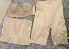 フォーシスアンドカンパニー　ブライダルインナー　c70