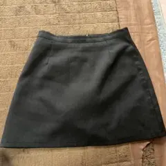 黒 ミニスカート