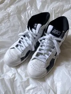 ディズニー スニーカー