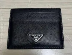 PRADA マネークリップ 三角ロゴ サフィアーノレザー ブラック - メルカリ