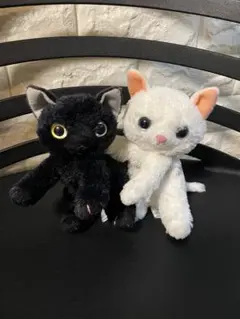 渡辺あきお 猫ぬいぐるみ 白黒2体セット