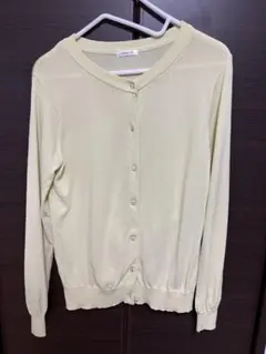 【CINEMA CLUB】淡い黄色の長袖カーディガン