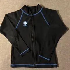 クロックス　ラッシュガード