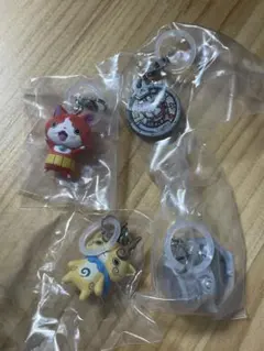 妖怪ウォッチ めじるしアクセサリー　4点　まとめ売り　ジバニャン　コマジロウ
